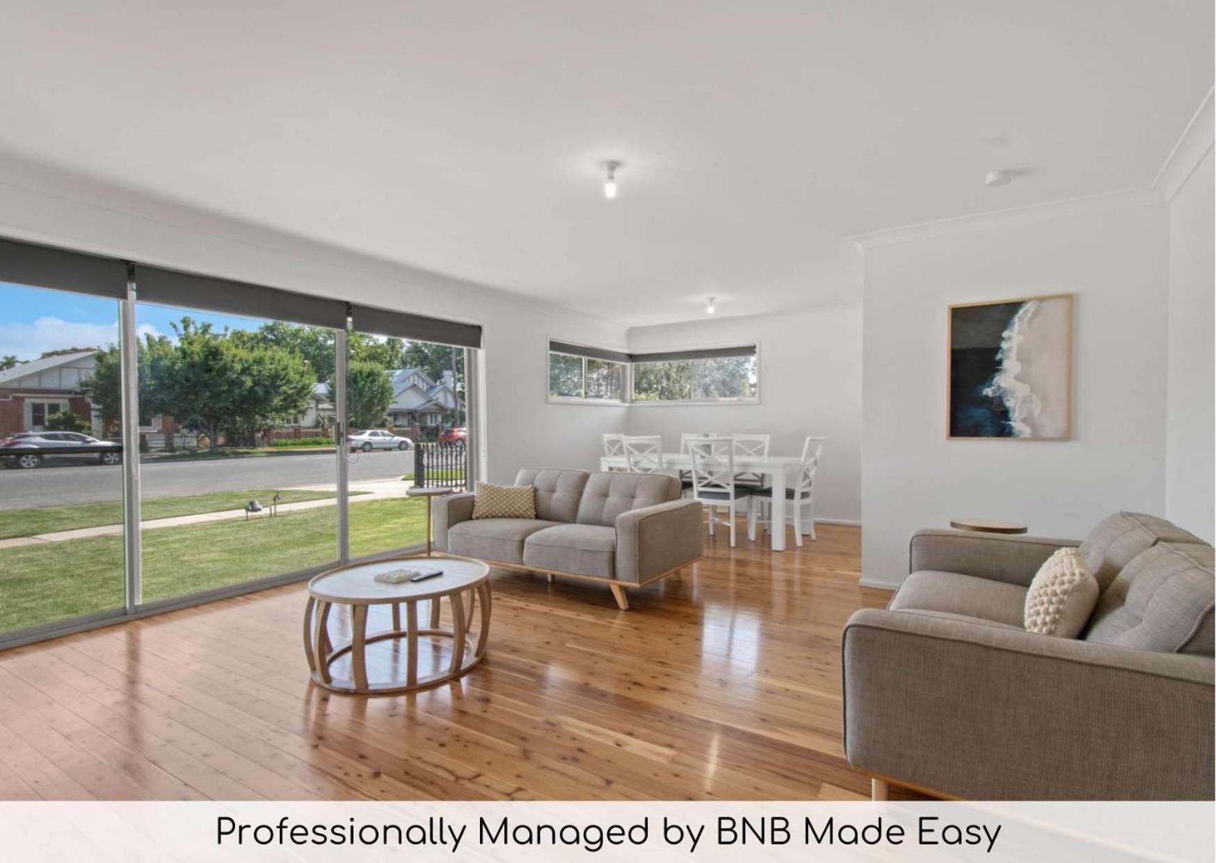 Morgan Abode - Walk To Cbd, Modern Escape Villa Wagga Wagga Exterior photo